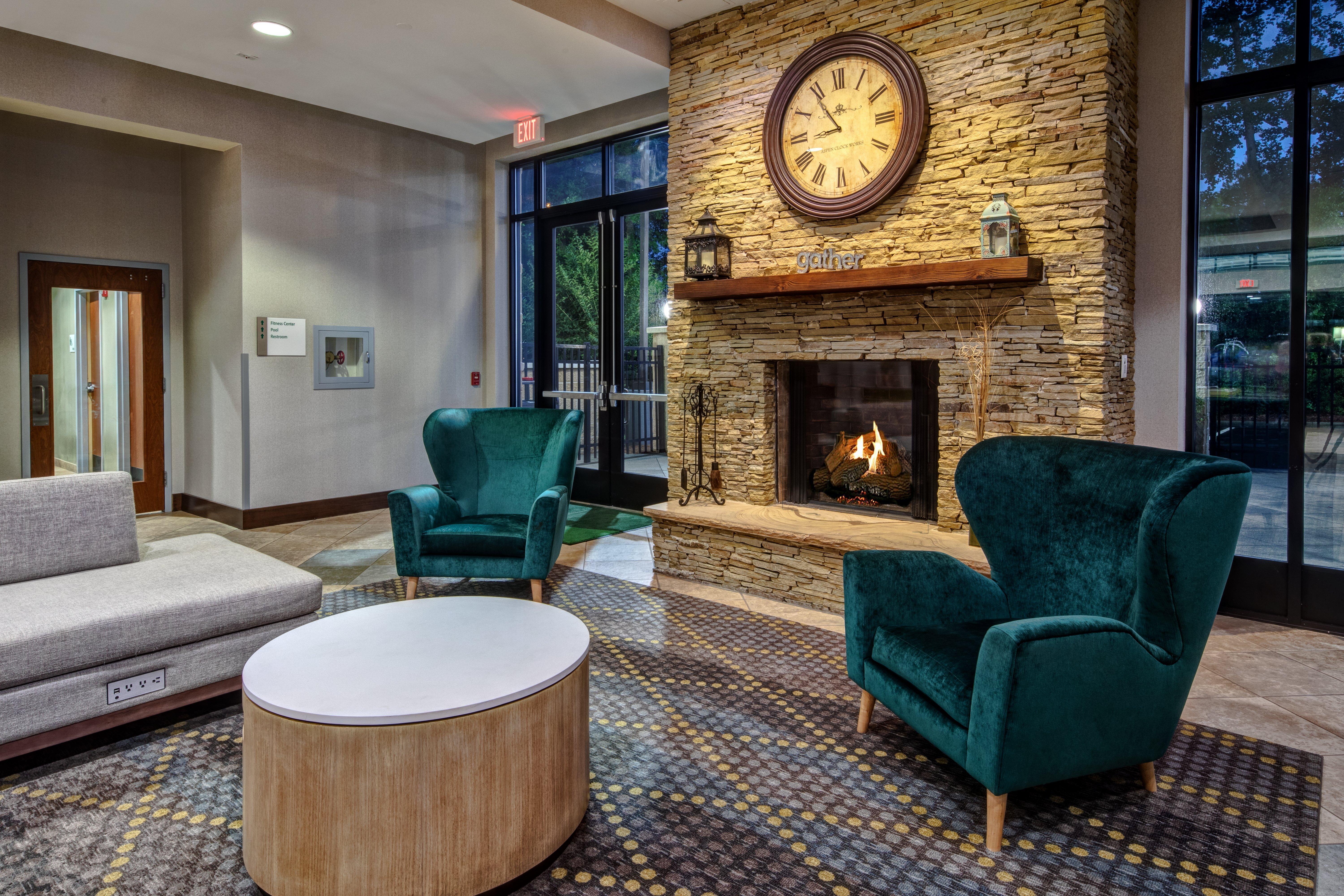 Holiday Inn Rocky Mount I-95 @ Us 64 By Ihg Екстериор снимка