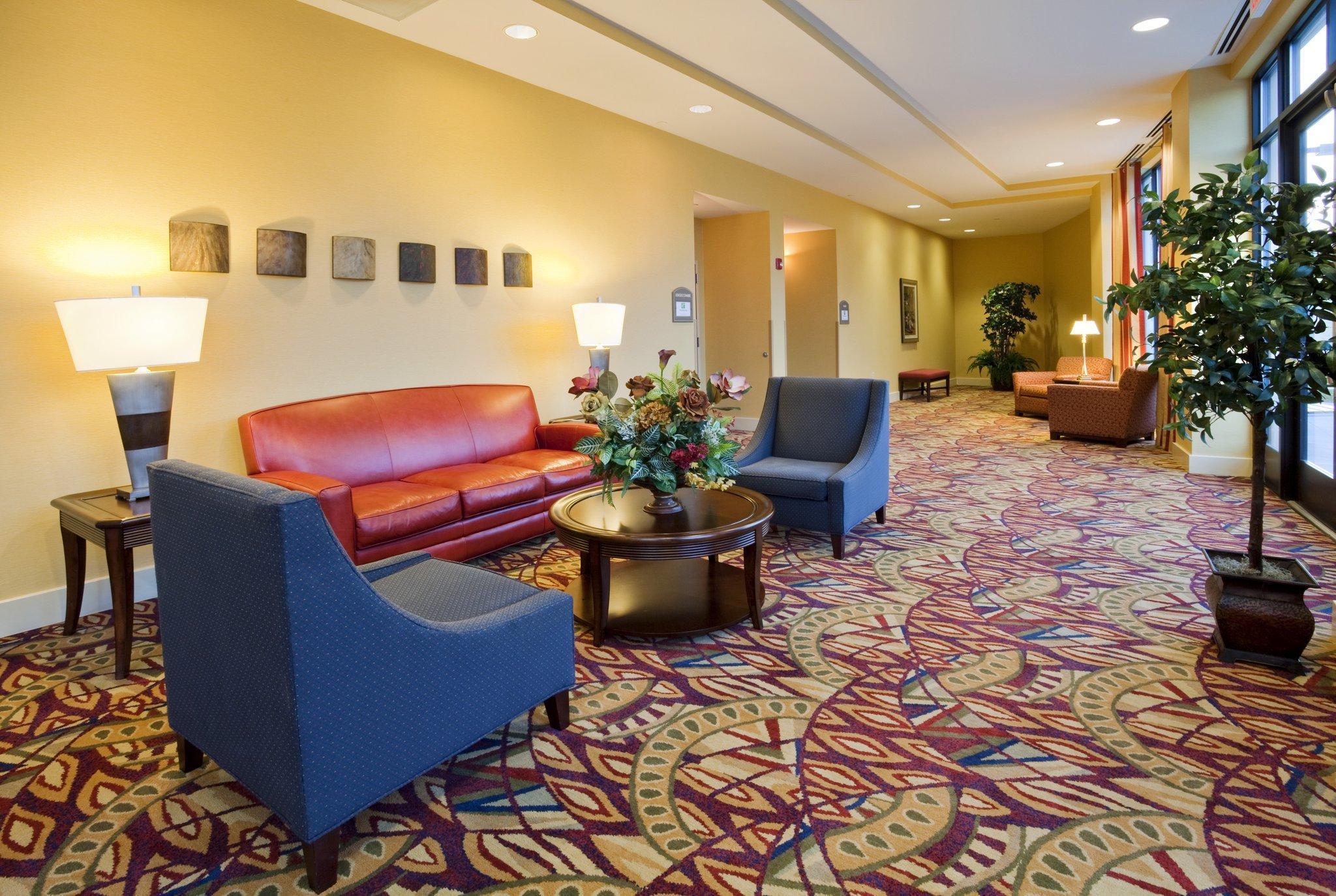 Holiday Inn Rocky Mount I-95 @ Us 64 By Ihg Екстериор снимка