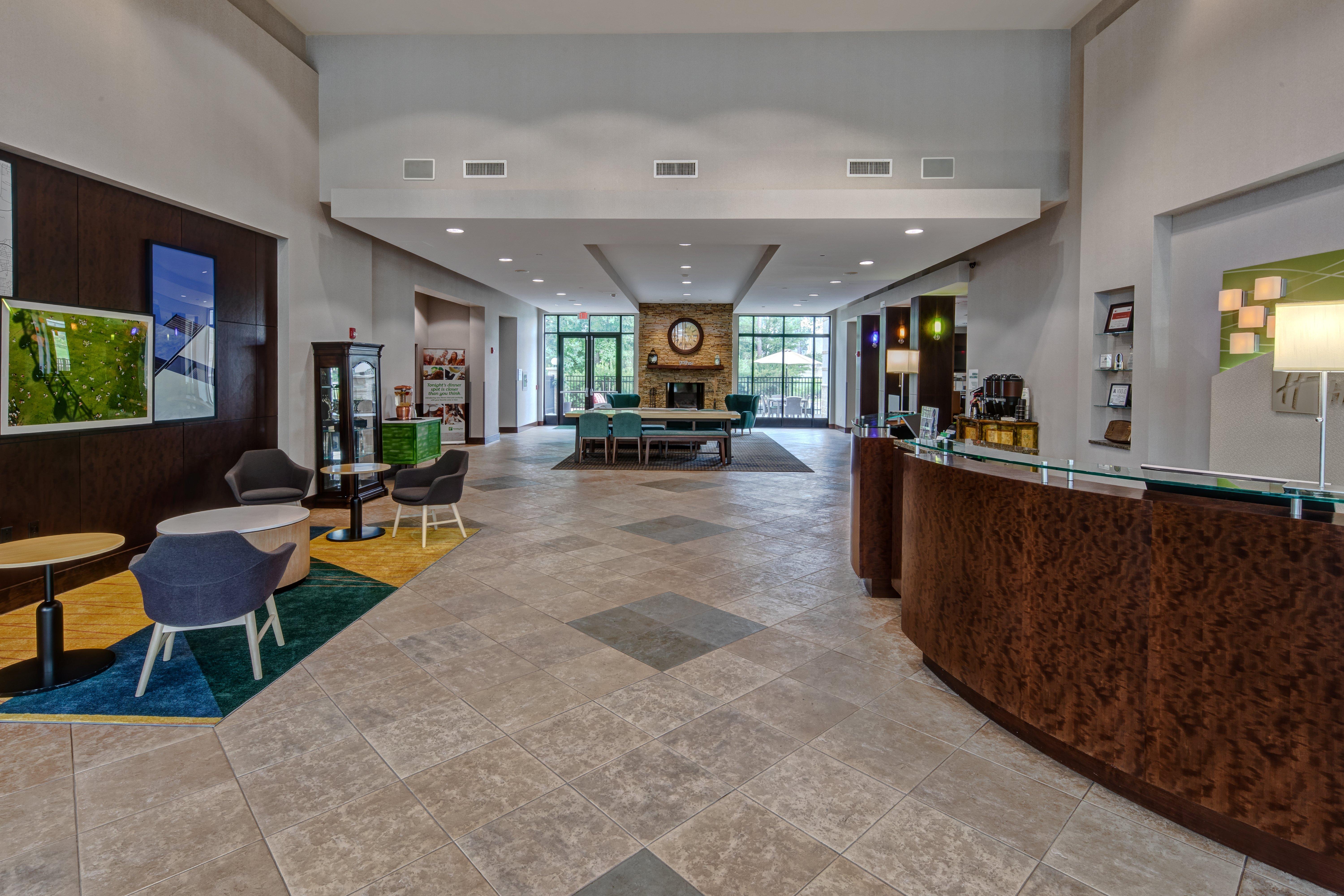 Holiday Inn Rocky Mount I-95 @ Us 64 By Ihg Екстериор снимка