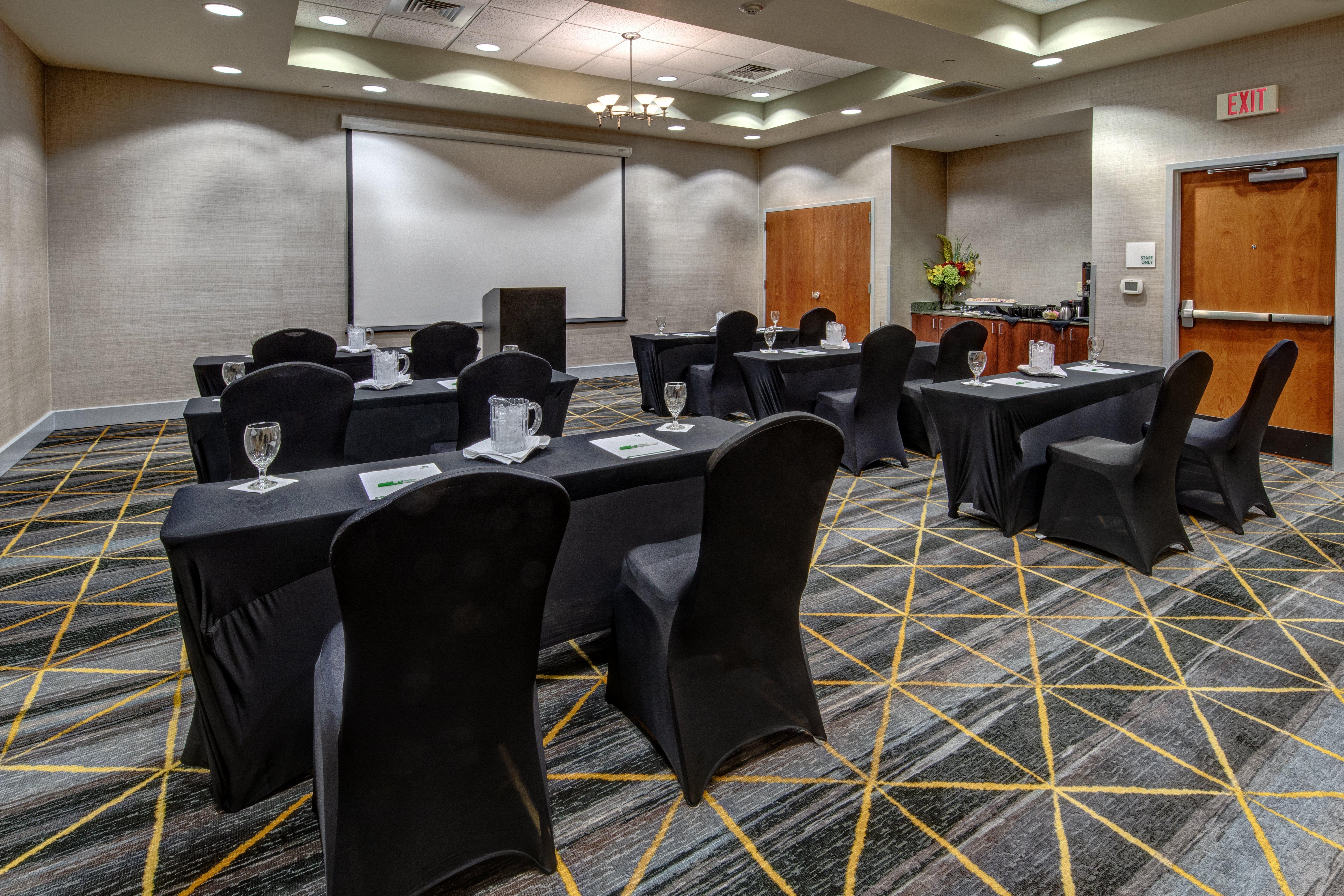 Holiday Inn Rocky Mount I-95 @ Us 64 By Ihg Екстериор снимка