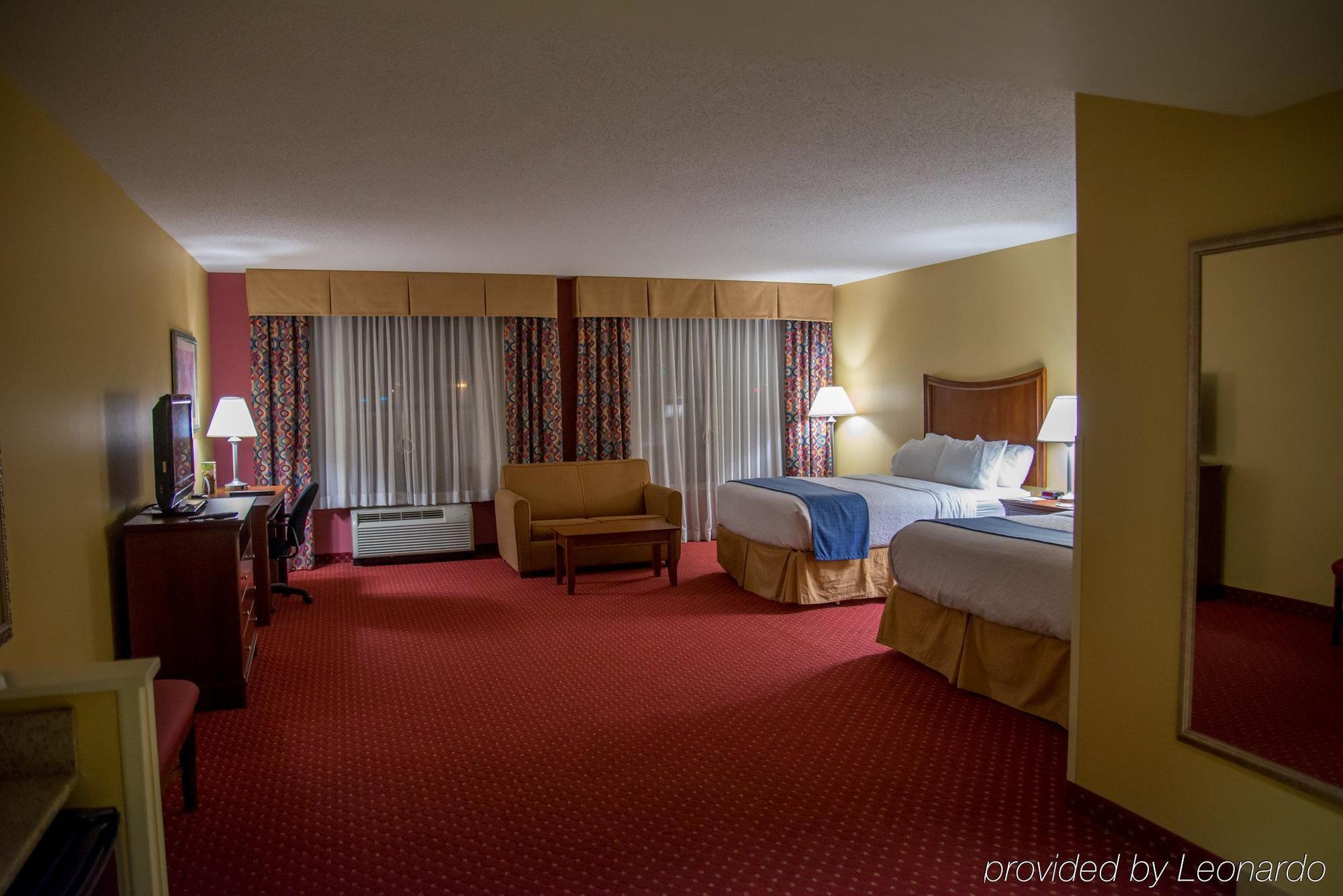 Holiday Inn Rocky Mount I-95 @ Us 64 By Ihg Екстериор снимка