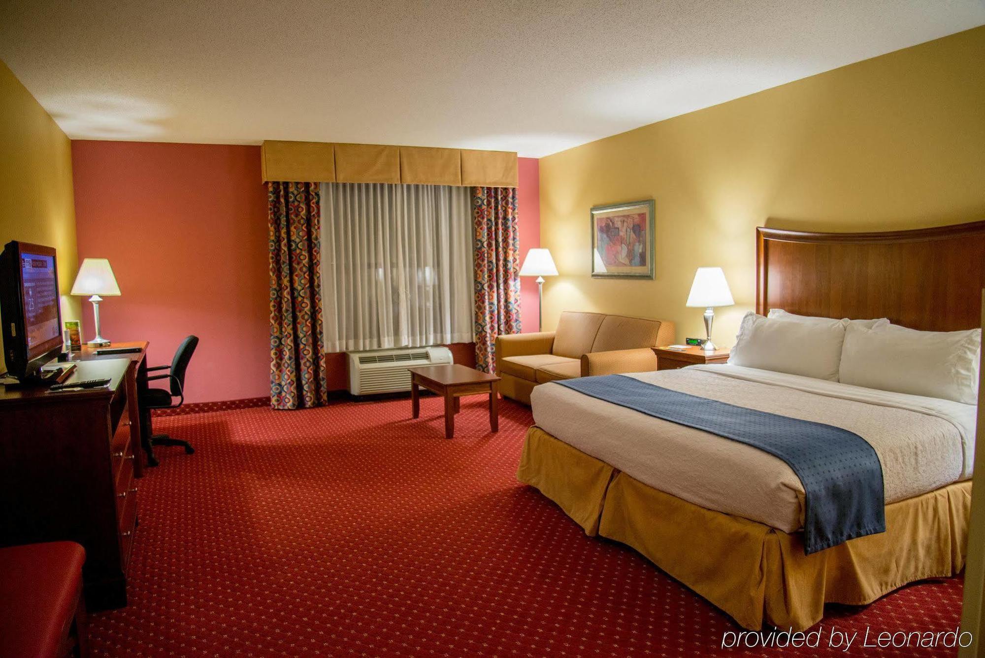 Holiday Inn Rocky Mount I-95 @ Us 64 By Ihg Екстериор снимка